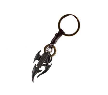 LLAVERO PLATEADO FORMA DE ESCUDO